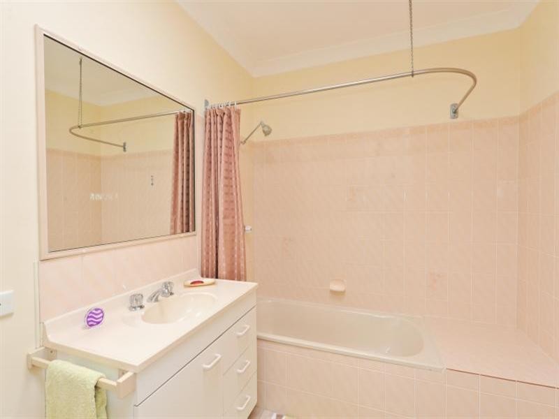 3 Farrelly Place, Bomaderry NSW 2541