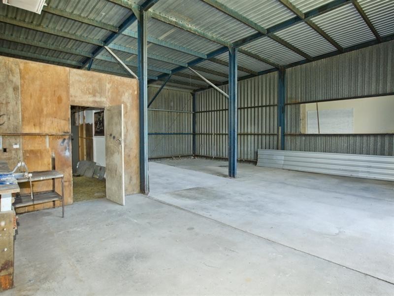 12 West Street, Greenwell Point NSW 2540