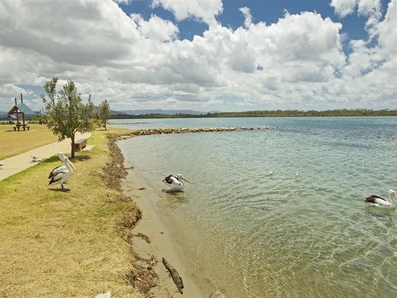 12 West Street, Greenwell Point NSW 2540