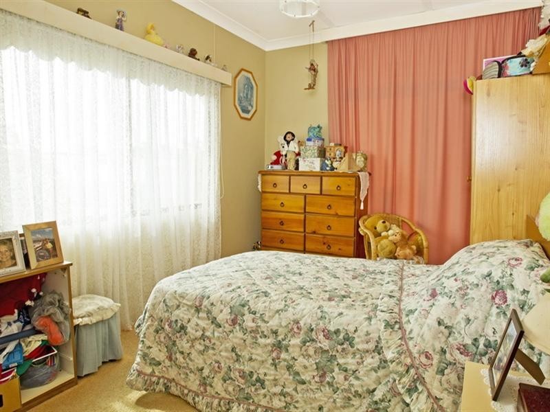 4 Greenway Road, Callala Beach NSW 2540