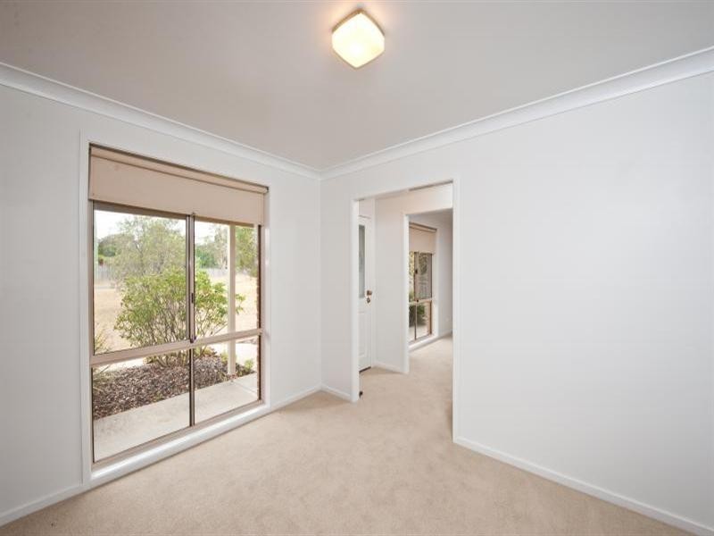 37 Pitt Street, North Nowra NSW 2541