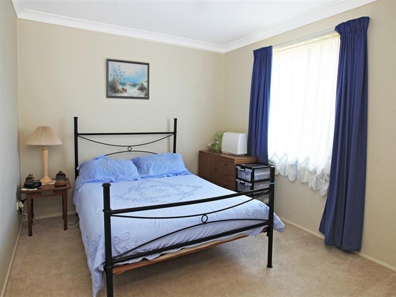 17 Crookhaven Drive, Greenwell Point NSW 2540