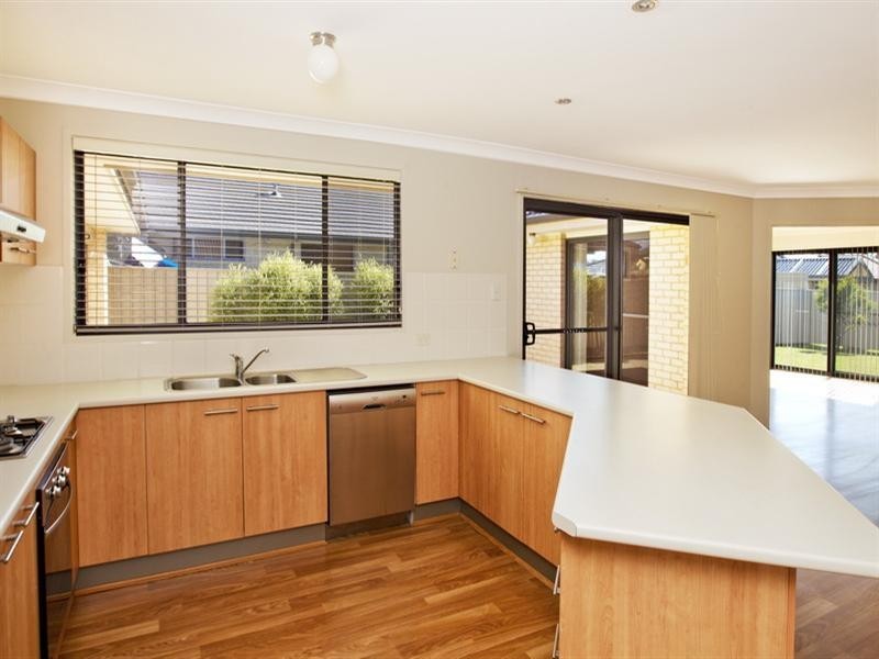 57 Sophia Road, Worrigee NSW 2540