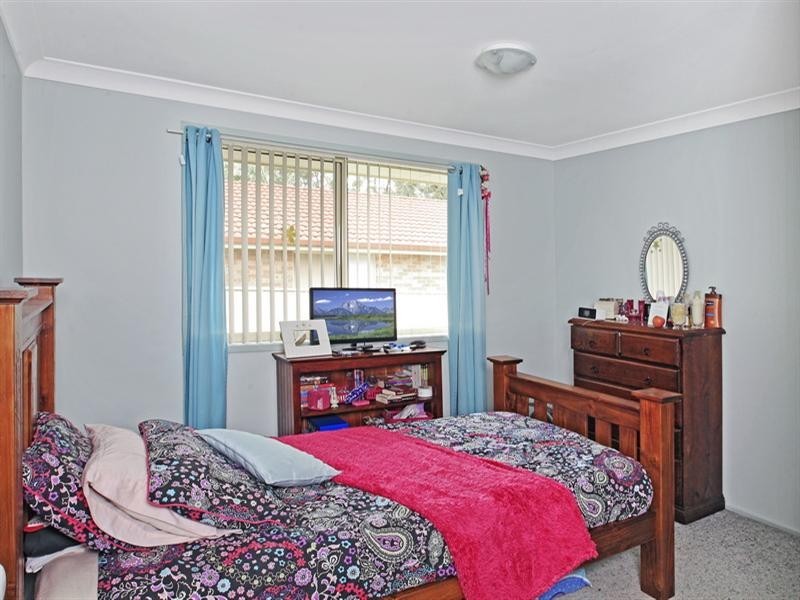 14 Olympic Drive, West Nowra NSW 2541
