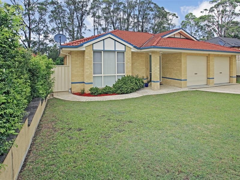 14 Olympic Drive, West Nowra NSW 2541