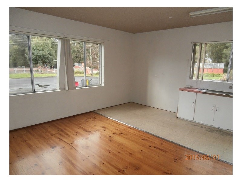 1/10 McGrath Avenue, Nowra NSW 2541