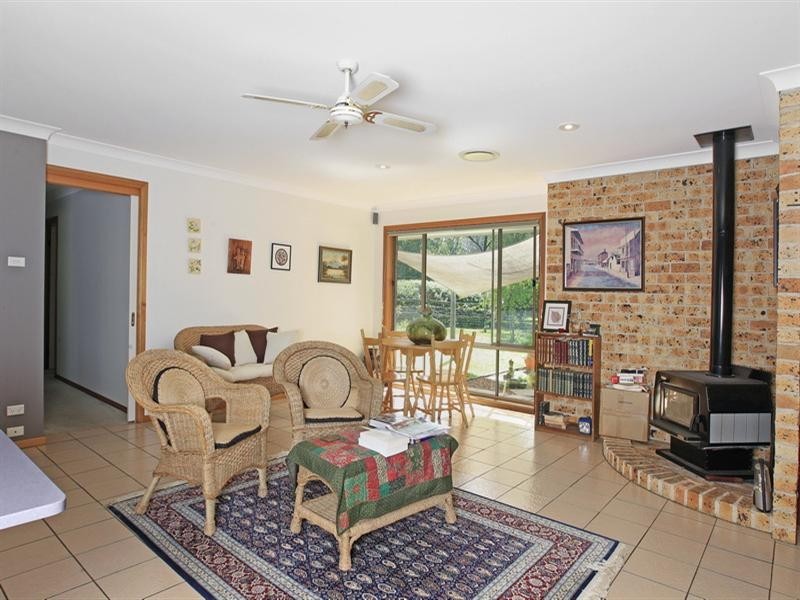 3 Koloona Drive, Tapitallee NSW 2540