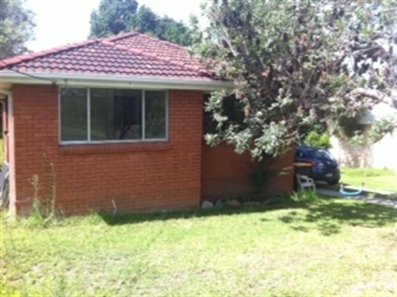 75 Bunberra Street, Bomaderry NSW 2541