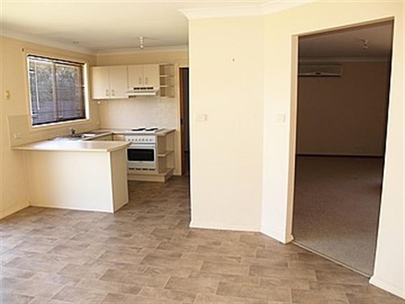 23 Socrates Place, Worrigee NSW 2540