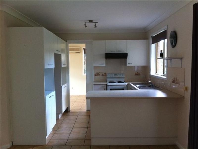 6 Isa Road, Worrigee NSW 2540