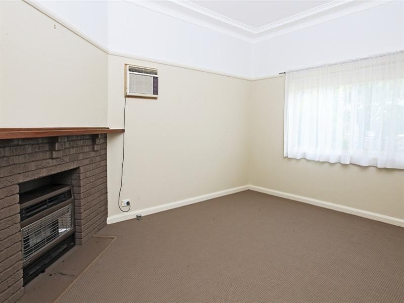 435 Princes Highway, Bomaderry NSW 2541