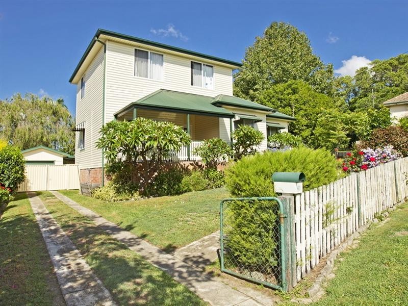 41 Mulgen Crescent, Bomaderry NSW 2541