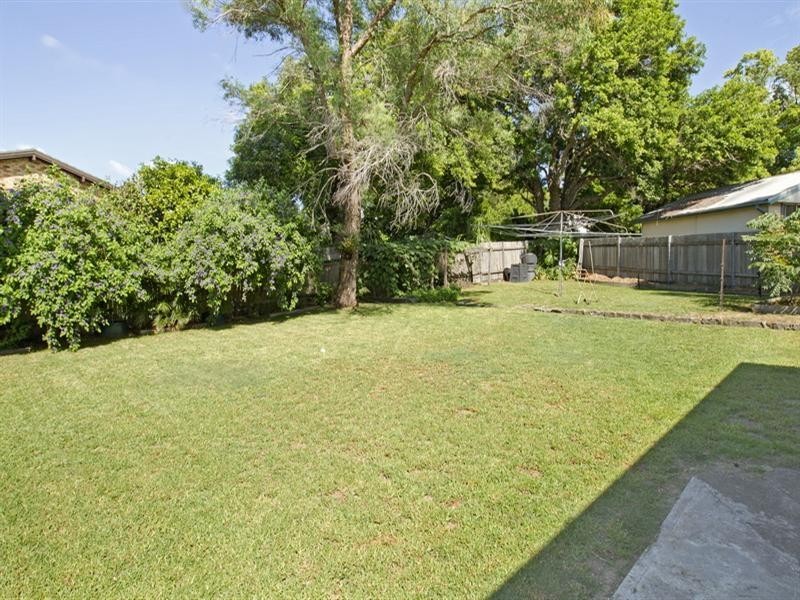 41 Mulgen Crescent, Bomaderry NSW 2541