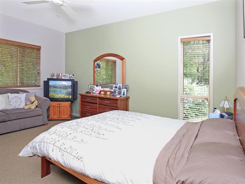 4 Jarara Place, Tapitallee NSW 2540