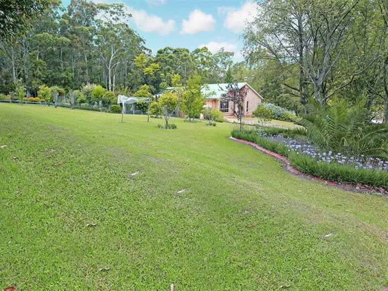 4 Jarara Place, Tapitallee NSW 2540