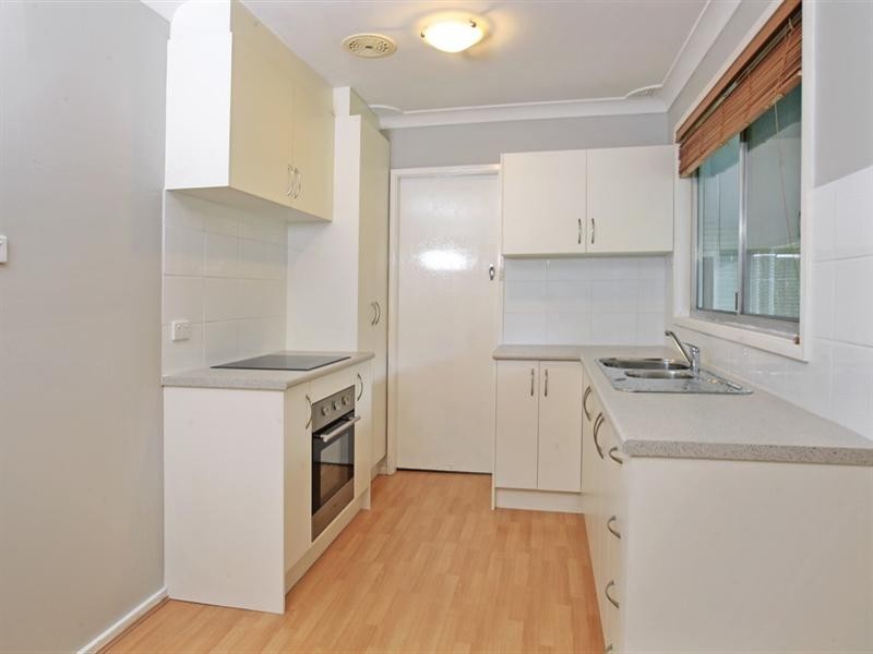 17 Tallayang Street, Bomaderry NSW 2541