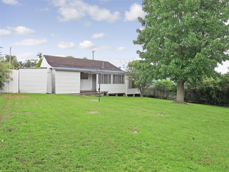 17 Tallayang Street, Bomaderry NSW 2541