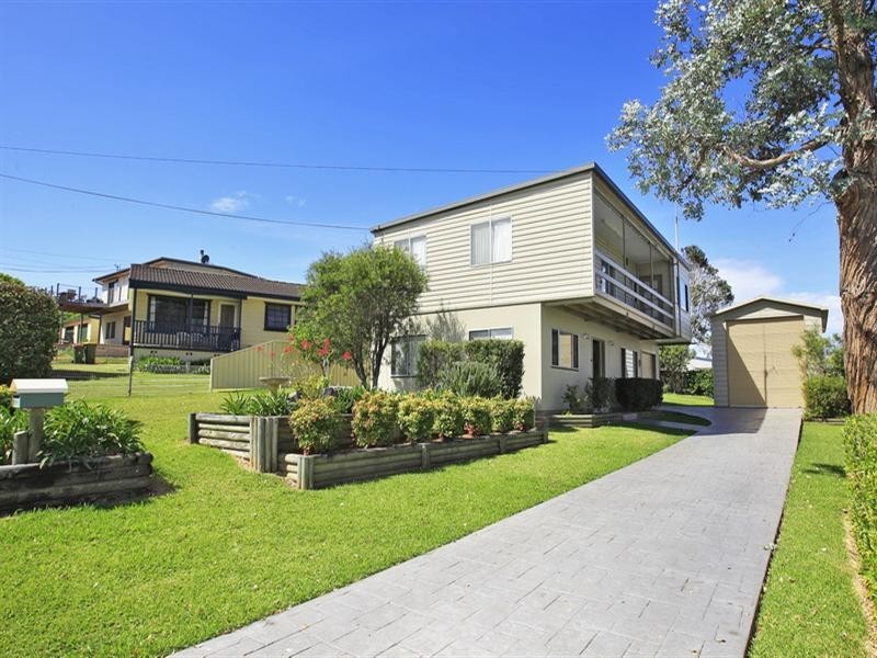 18 Bartlett Drive, Greenwell Point NSW 2540