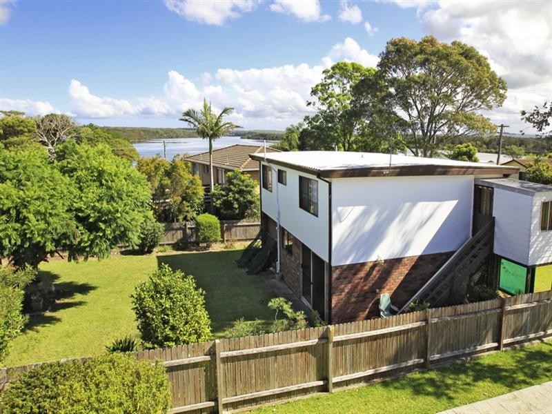 18 Bartlett Drive, Greenwell Point NSW 2540