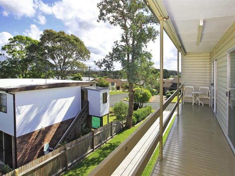 18 Bartlett Drive, Greenwell Point NSW 2540
