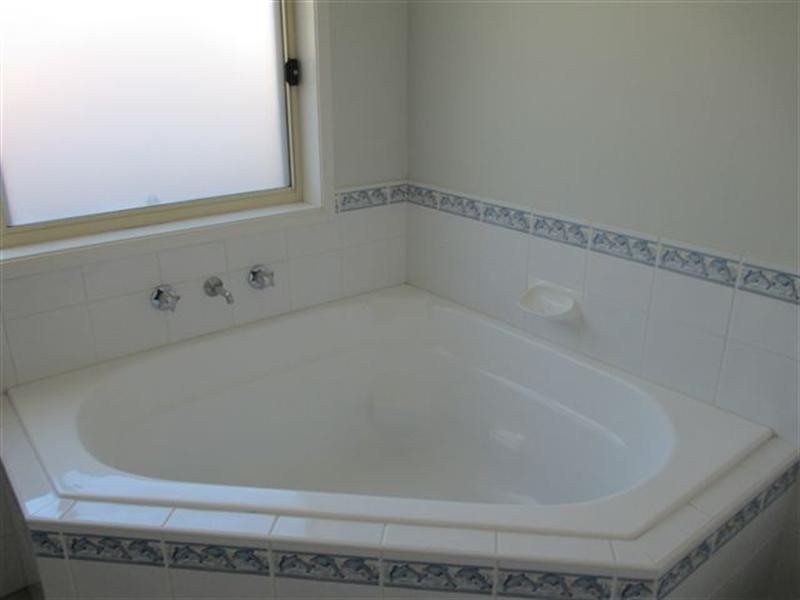 161 Rayleigh Drive, Worrigee NSW 2540