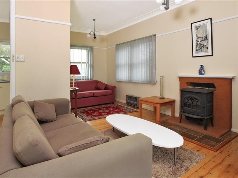 34 McIntosh Street, Shoalhaven Heads NSW 2535