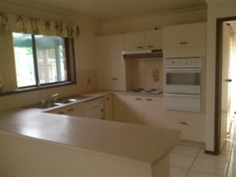 227 illaroo Road, North Nowra NSW 2541