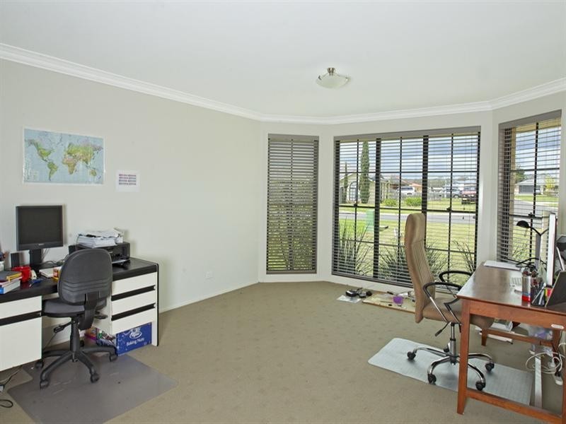 57 Sophia Road, Worrigee NSW 2540