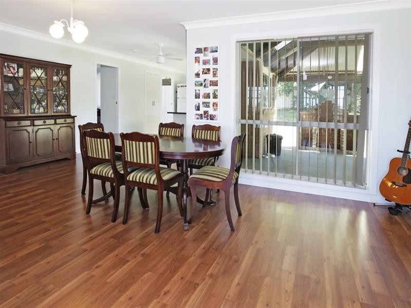 4 Folia Close, West Nowra NSW 2541