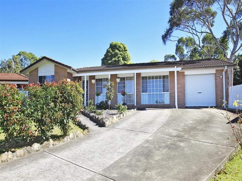 4 Folia Close, West Nowra NSW 2541