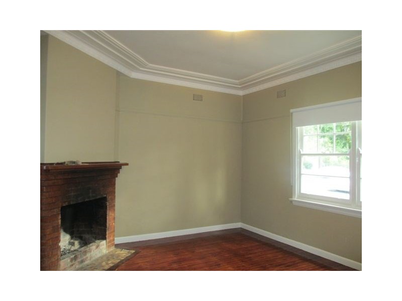 70 East Street, Nowra NSW 2541