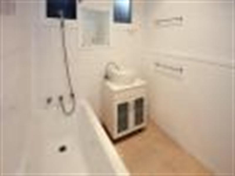 55 osborne Street, Nowra NSW 2541