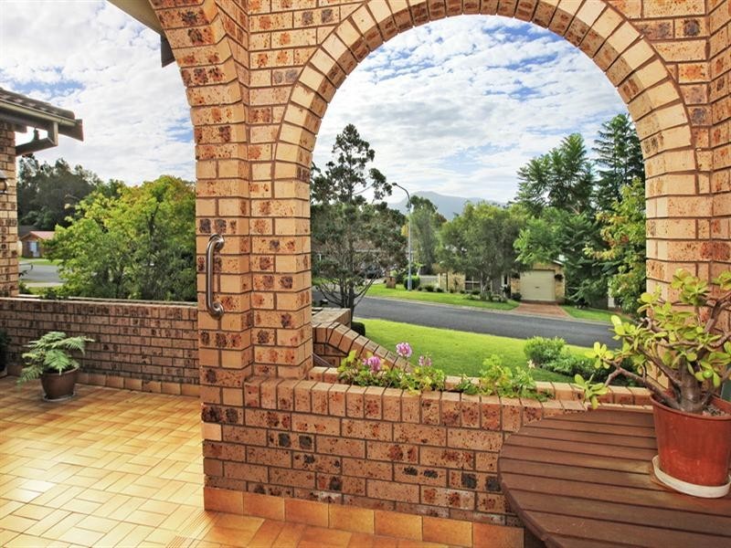 12 Coreen Close, North Nowra NSW 2541