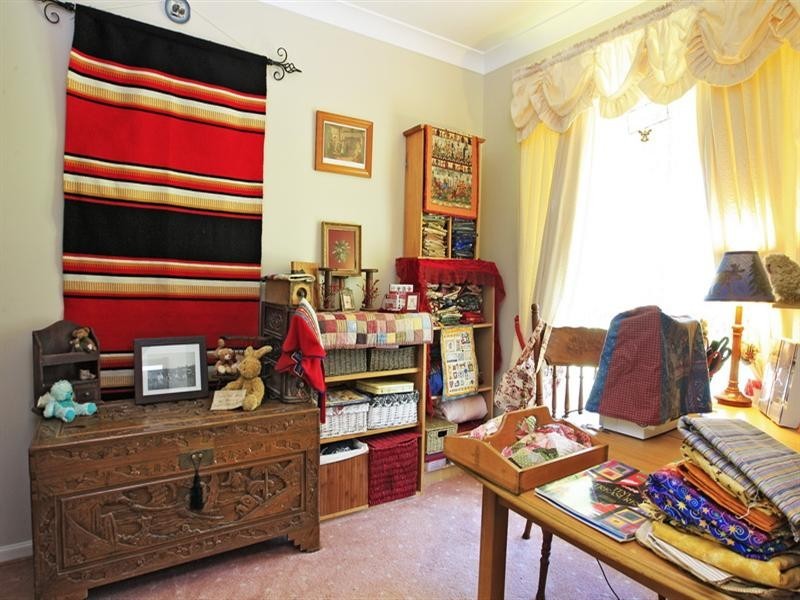 17 Grey Gum Close, Nowra Hill NSW 2540