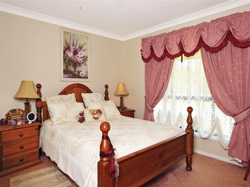 17 Grey Gum Close, Nowra Hill NSW 2540