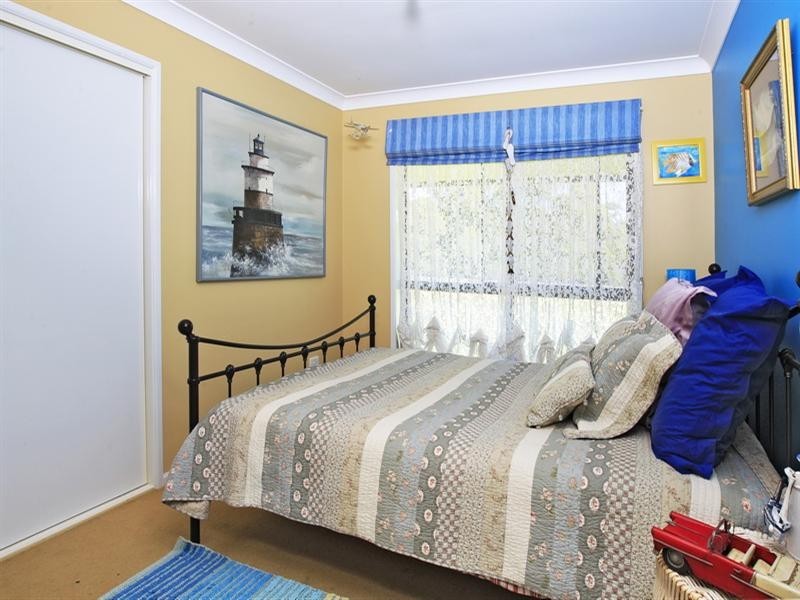 17 Grey Gum Close, Nowra Hill NSW 2540