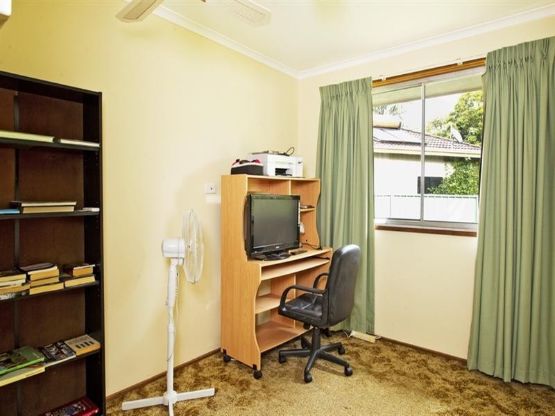 4 Camellia Grove, Bomaderry NSW 2541