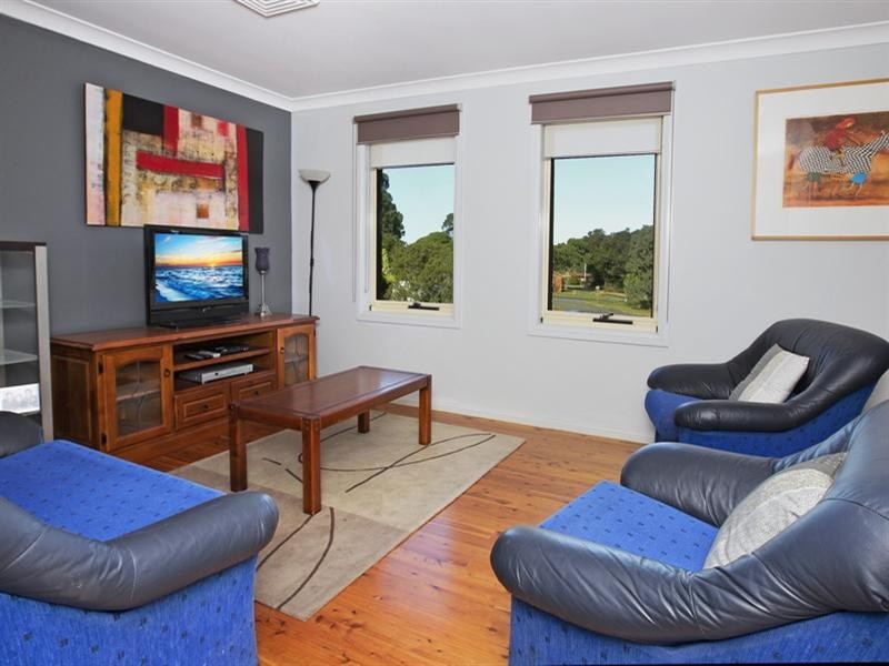 4 Tindall Place, North Nowra NSW 2541