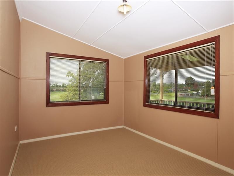 108 Jervis Street, Nowra NSW 2541
