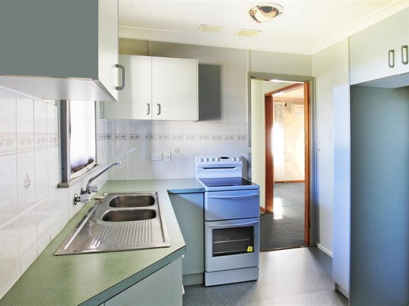21 Bunderra Drive, Nowra NSW 2541