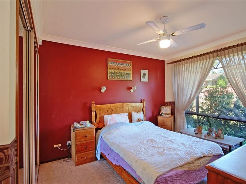 2/110 Lyndhurst Drive, Bomaderry NSW 2541