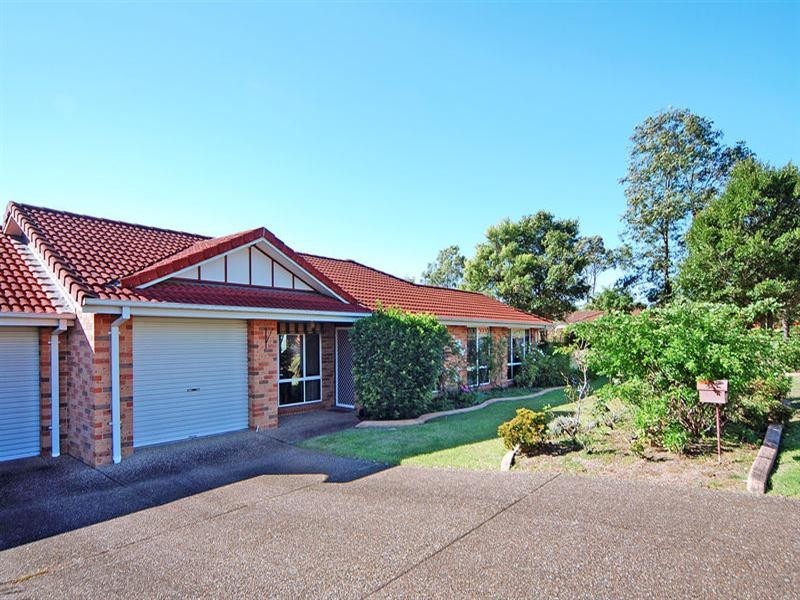 2/110 Lyndhurst Drive, Bomaderry NSW 2541