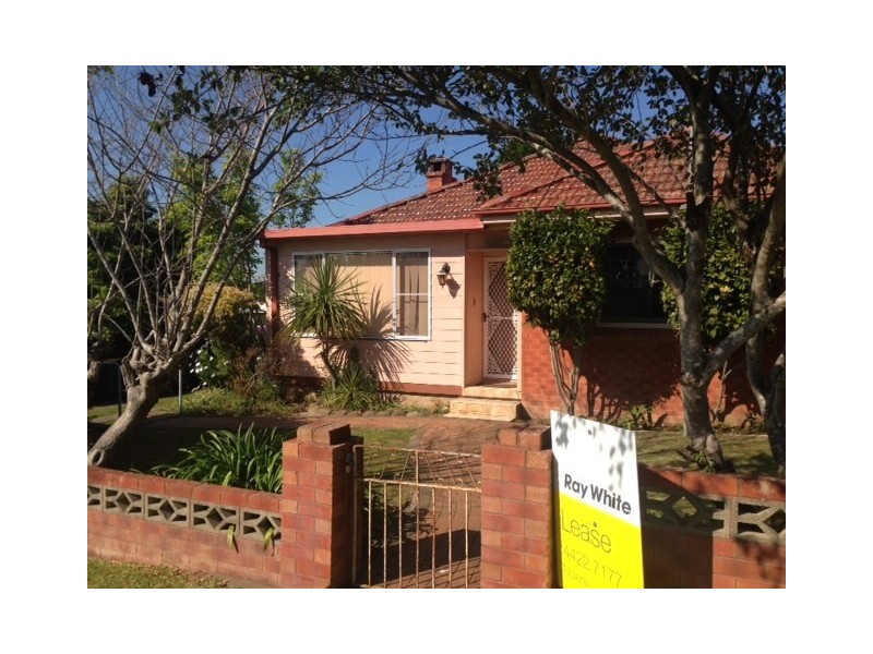 26 Douglas Street, Nowra NSW 2541