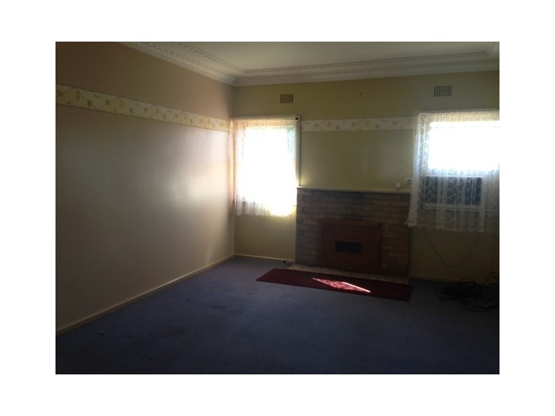 26 Douglas Street, Nowra NSW 2541