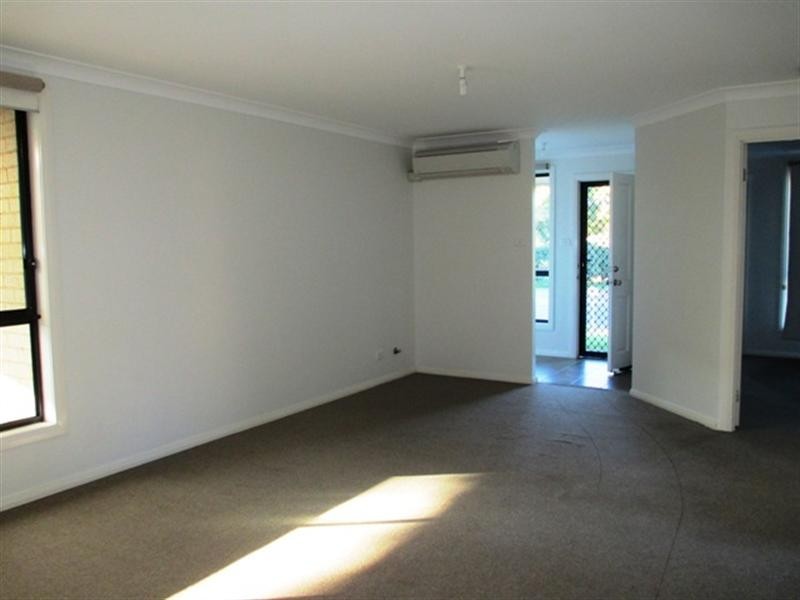 63 Meroo Road, Bomaderry NSW 2541