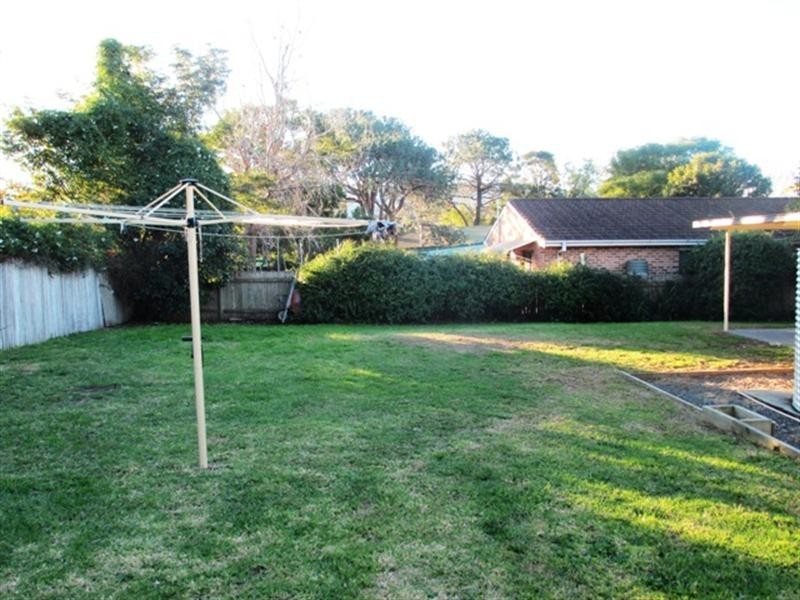 63 Meroo Road, Bomaderry NSW 2541