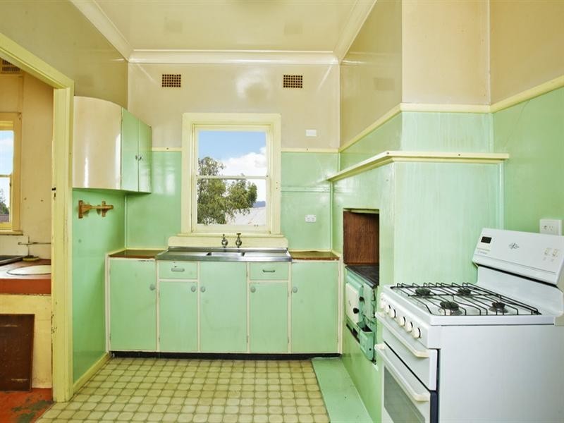 17 Osborne Street, Nowra NSW 2541