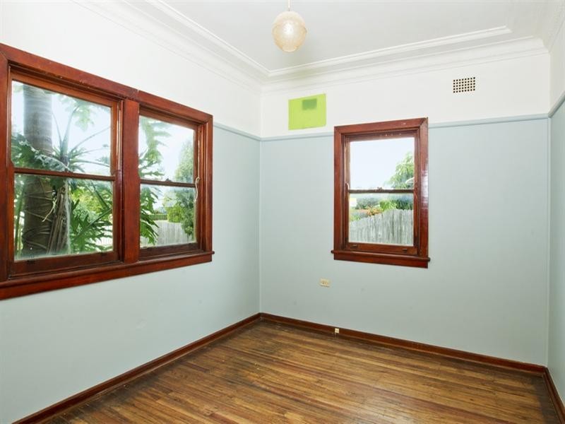 17 Osborne Street, Nowra NSW 2541