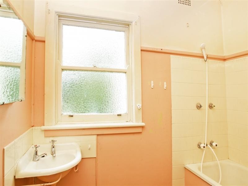 17 Osborne Street, Nowra NSW 2541
