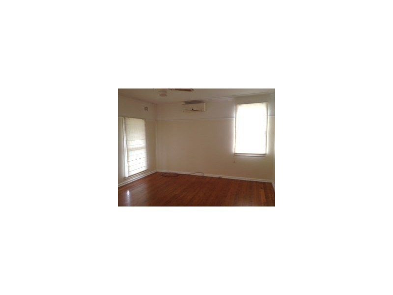 11 Wilson Avenue, Nowra NSW 2541